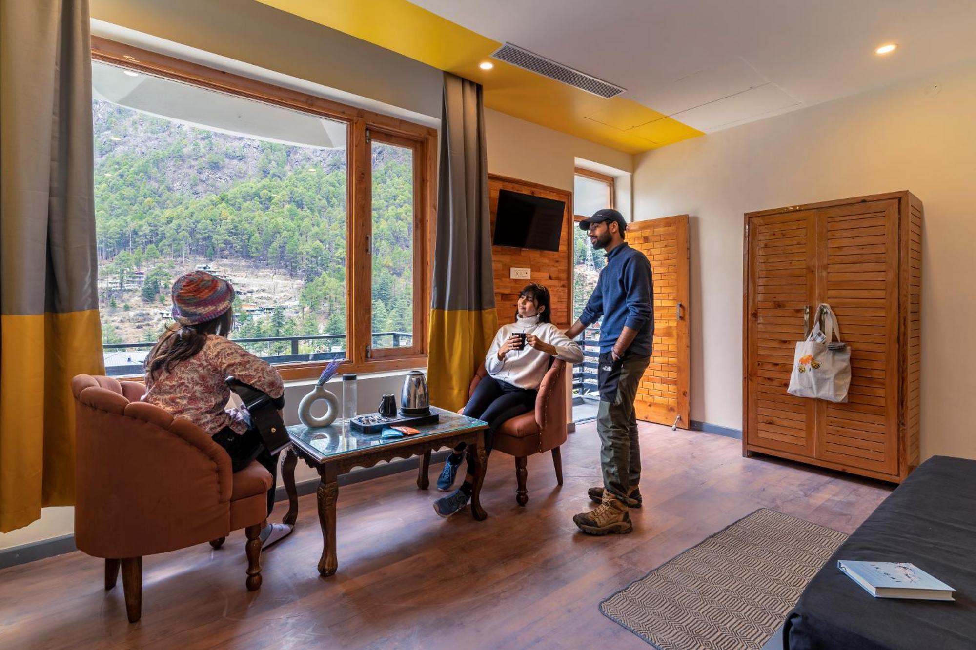 The Hosteller Kasol, Parvati Valley Room photo